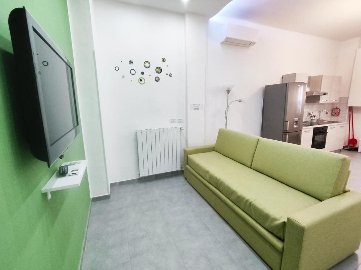 Appartamento Vacanza Orchidea Турин Екстер'єр фото