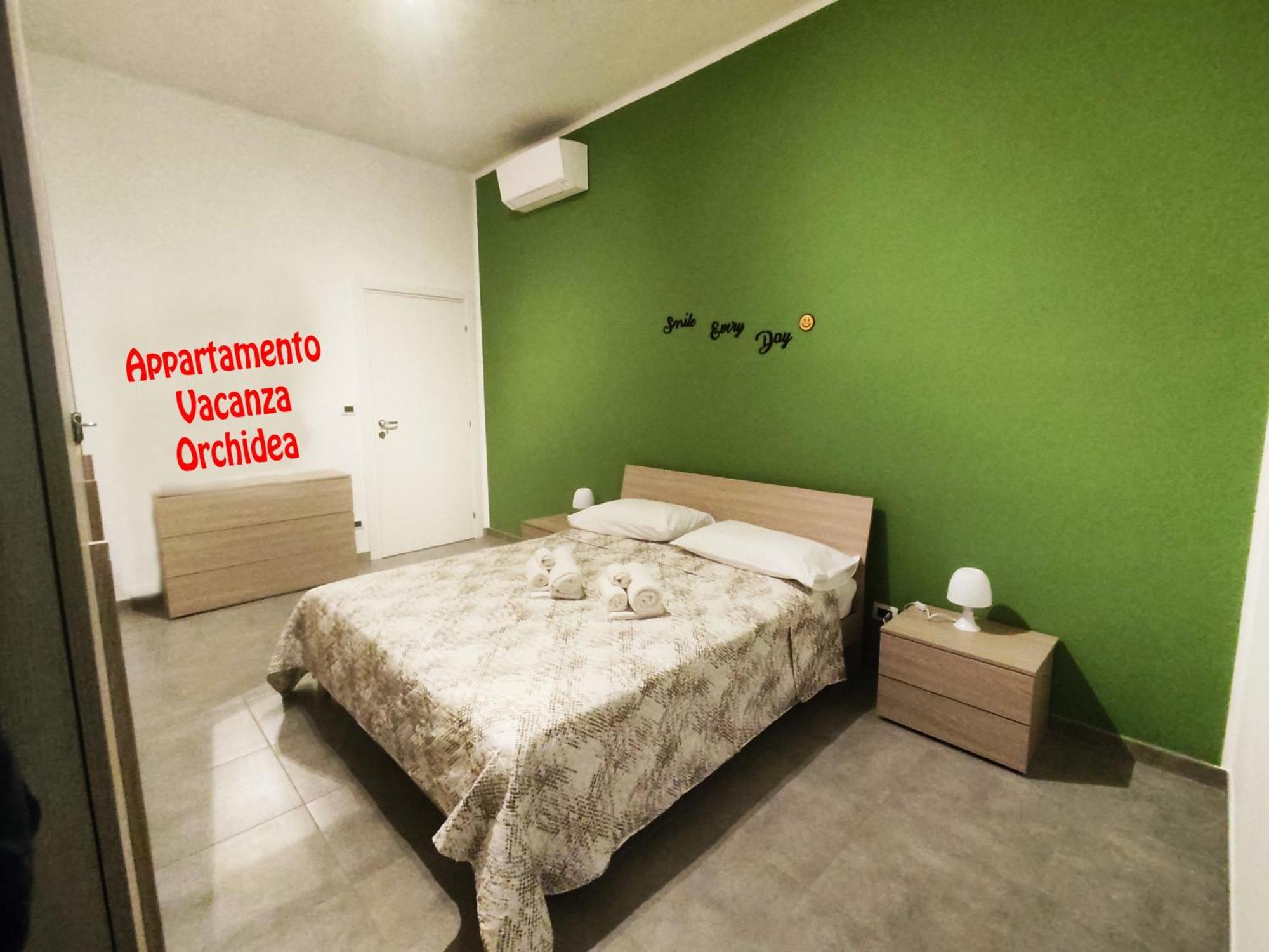 Appartamento Vacanza Orchidea Турин Екстер'єр фото